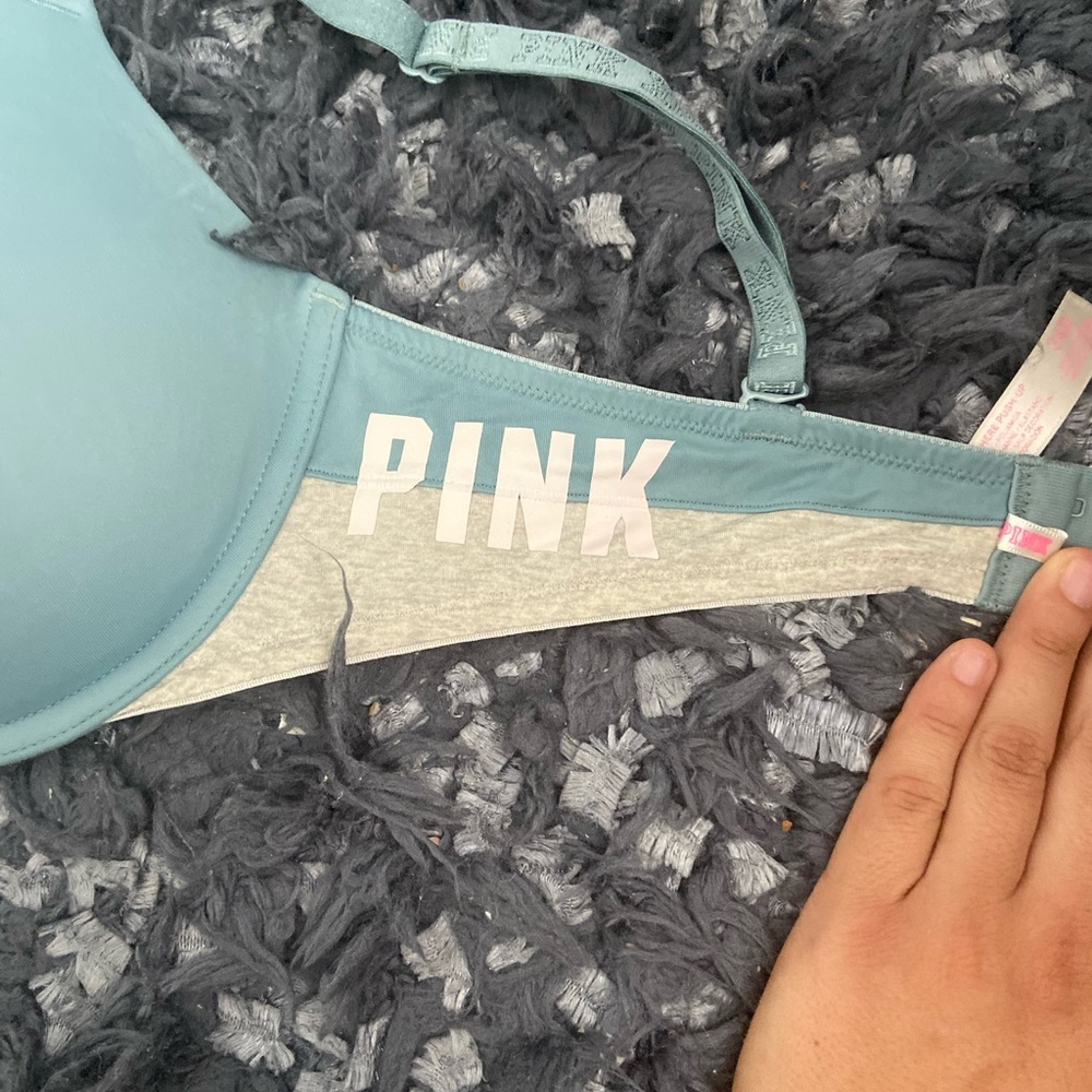 PINK bra - Picture 2 of 4